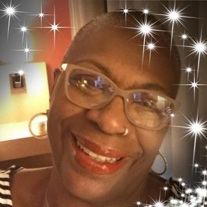 Meet your Posher, Eugenia